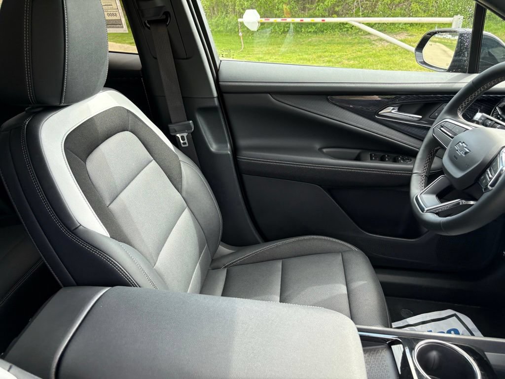 New 2026 Chevrolet Blazer EV LT FWD image 37
