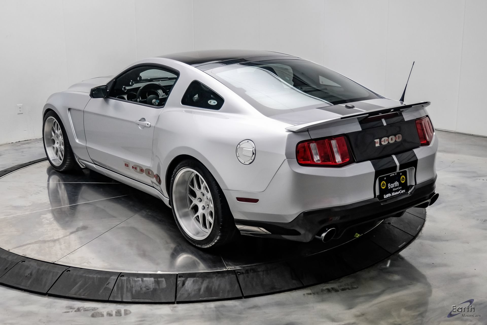 Used 2012 Ford Mustang Shelby GT500 w/ SVT Performance Pkg RWD image 14
