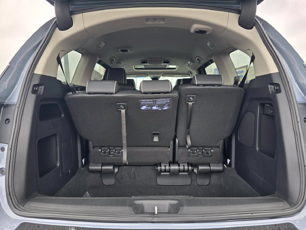New 2027 Honda Odyssey Touring image 11