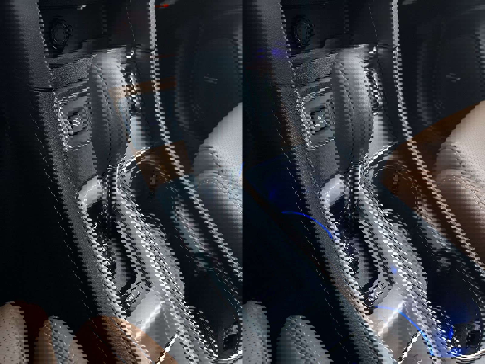 Certified 2025 Subaru Ascent Touring image 22