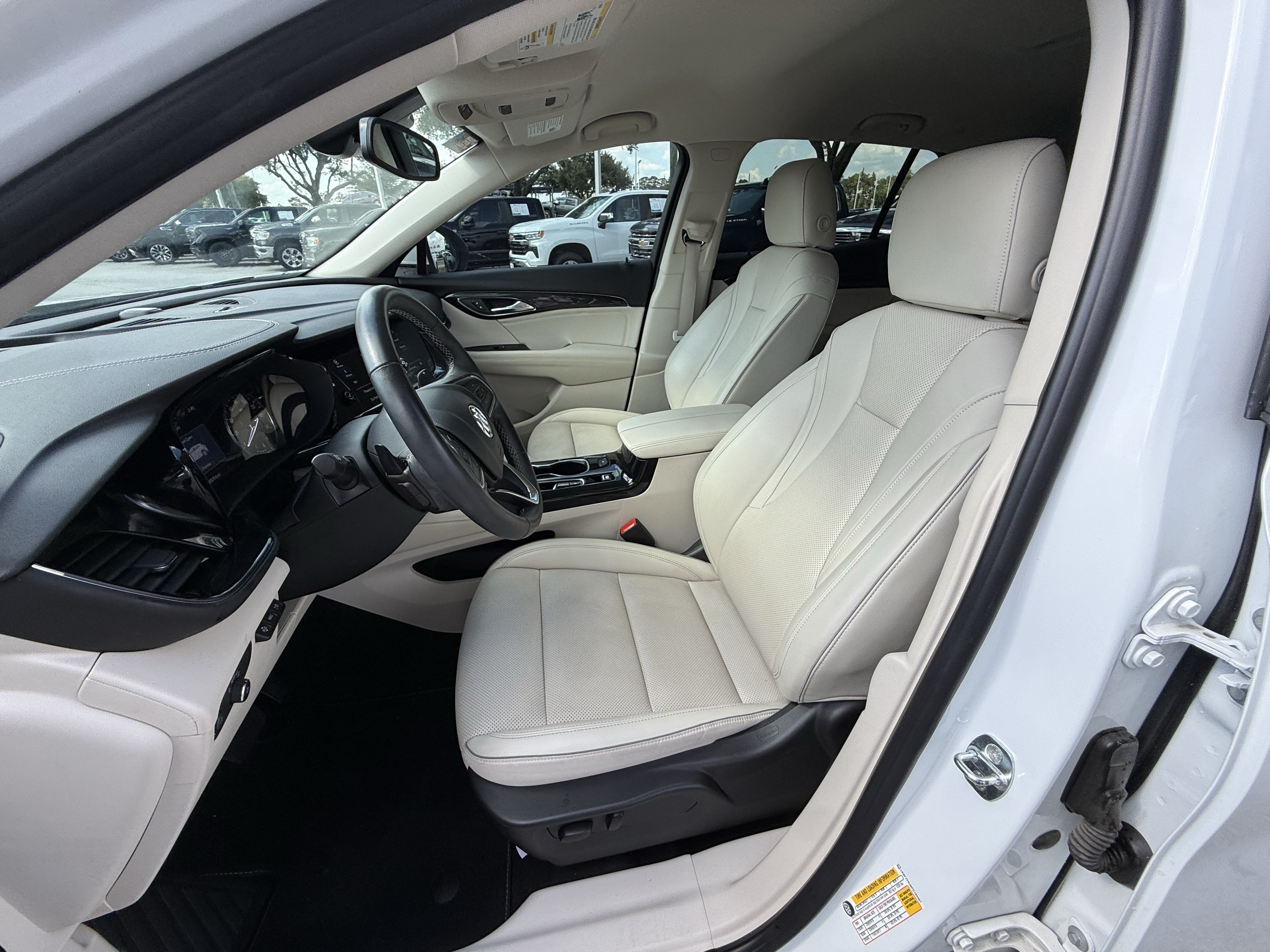 Used 2023 Buick Envision Essence w/ Technology Package I AWD/4WD image 28