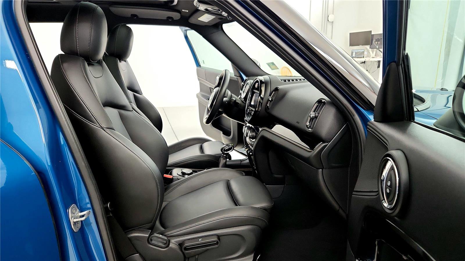 Used 2019 MINI Cooper Countryman SE w/ Premium Package AWD/4WD image 20