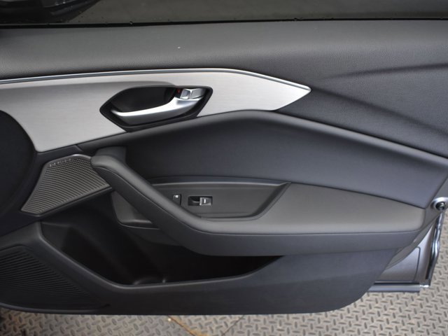 New 2025 Acura TLX w/ Technology Package image 31