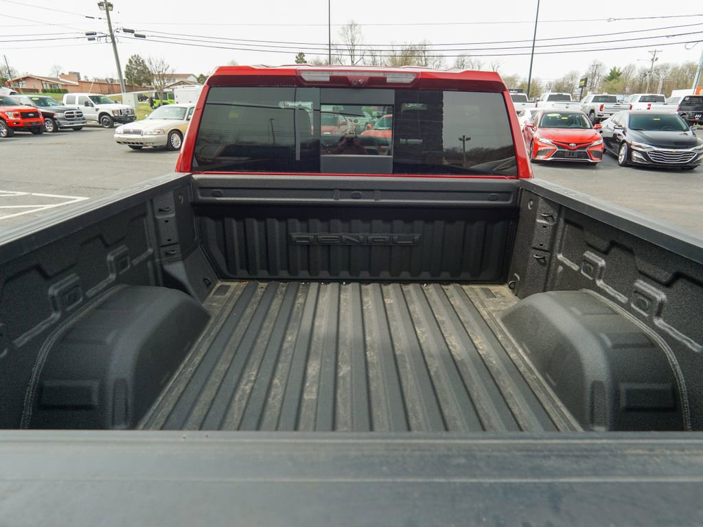 Used 2023 GMC Sierra 1500 Denali w/ Denali Reserve Package AWD/4WD image 10