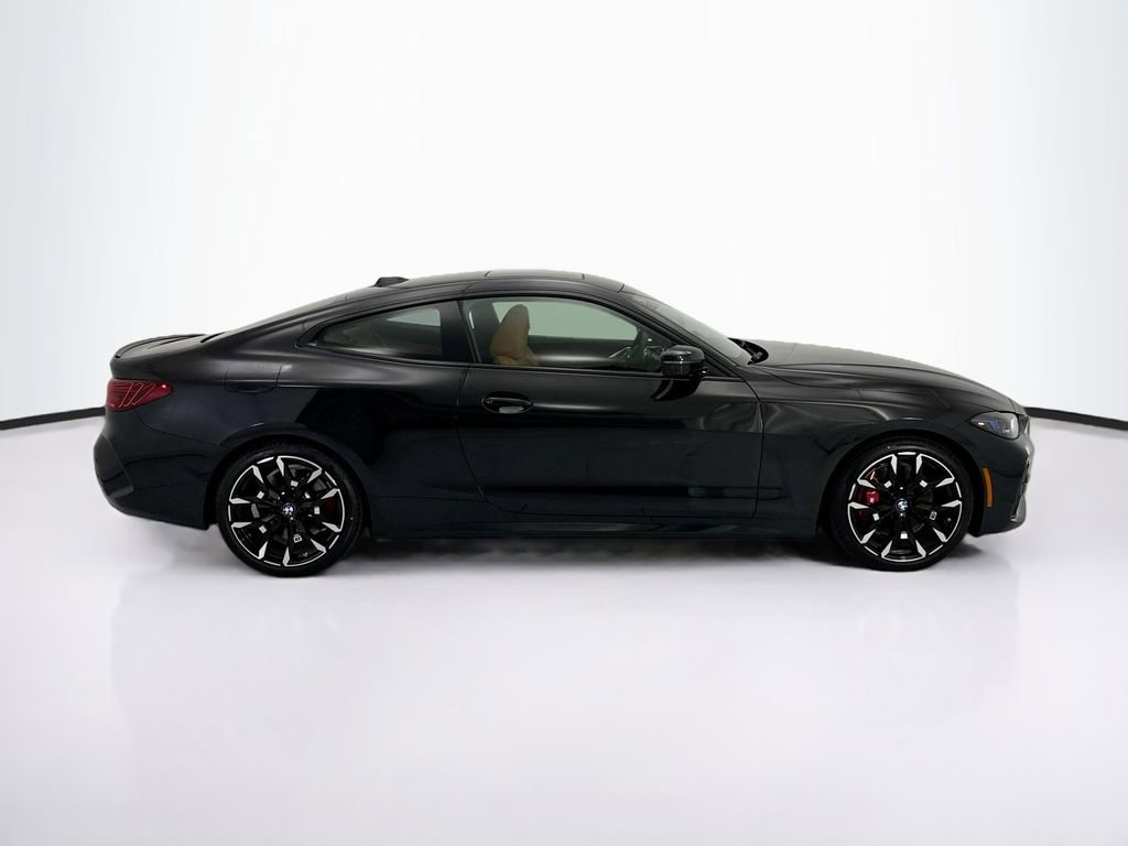 New 2026 BMW 430i Coupe w/ M Sport Package RWD image 4