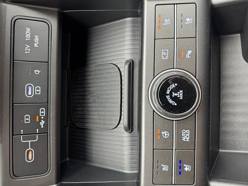 New 2026 Hyundai Kona Limited AWD/4WD image 21