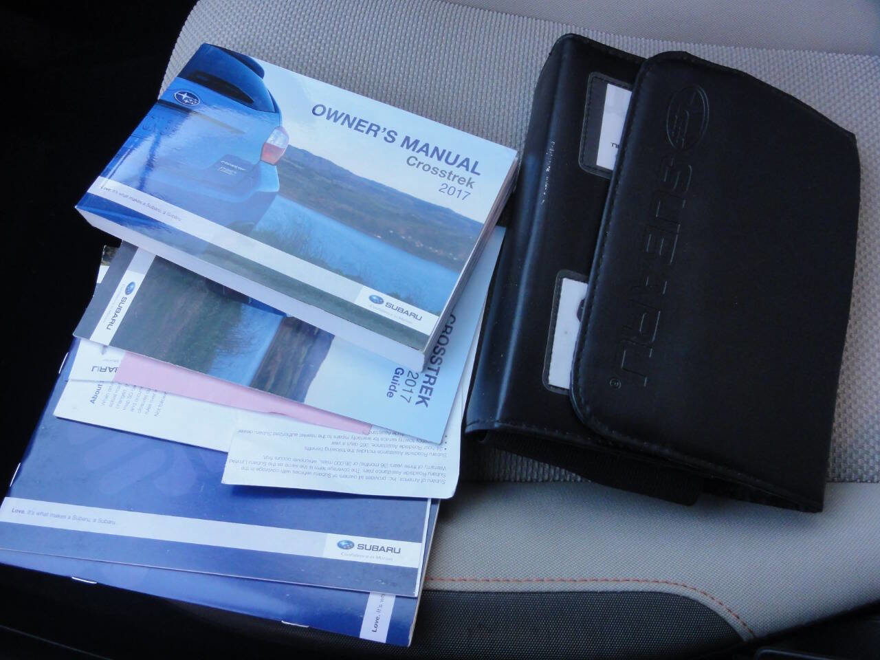 Used 2017 Subaru Crosstrek 2.0i Premium image 17