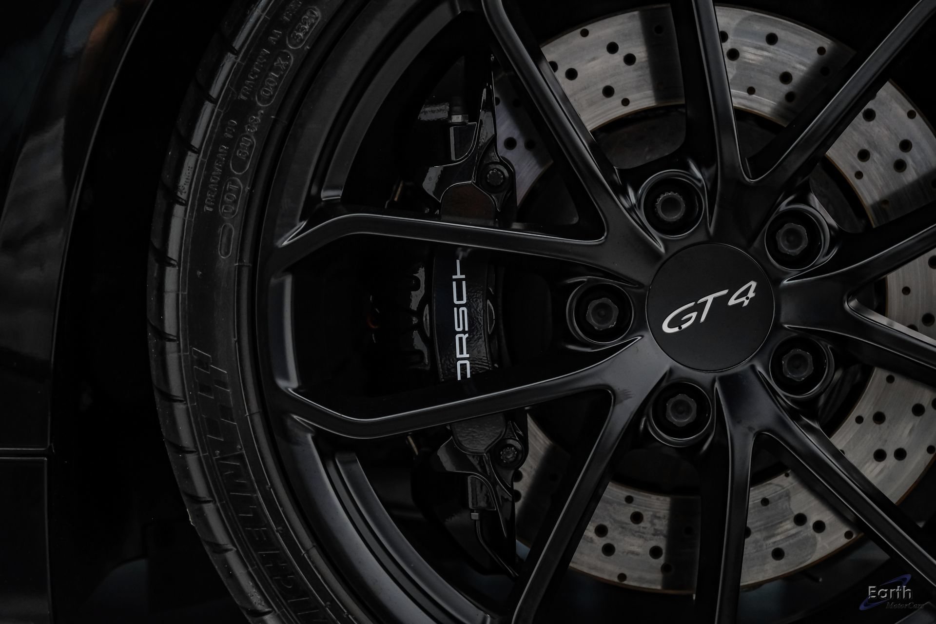 Used 2021 Porsche 718 Cayman GT4 RWD image 97