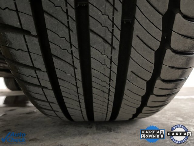 Used 2025 Volvo XC40 B5 Core image 96