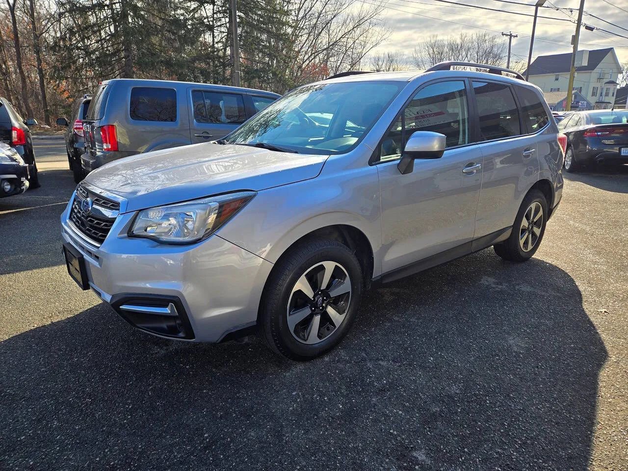 Used 2018 Subaru Forester 2.5i Premium w/ All-Weather Package image 9