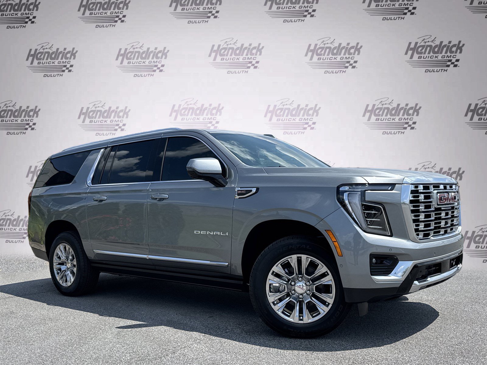 New 2026 GMC Yukon XL Denali w/ Sun & Power Step Package AWD/4WD image 2