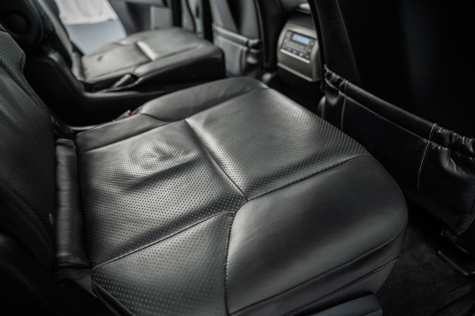 Used 2017 Lexus GX 460 Luxury w/ Sport Design Package image 42