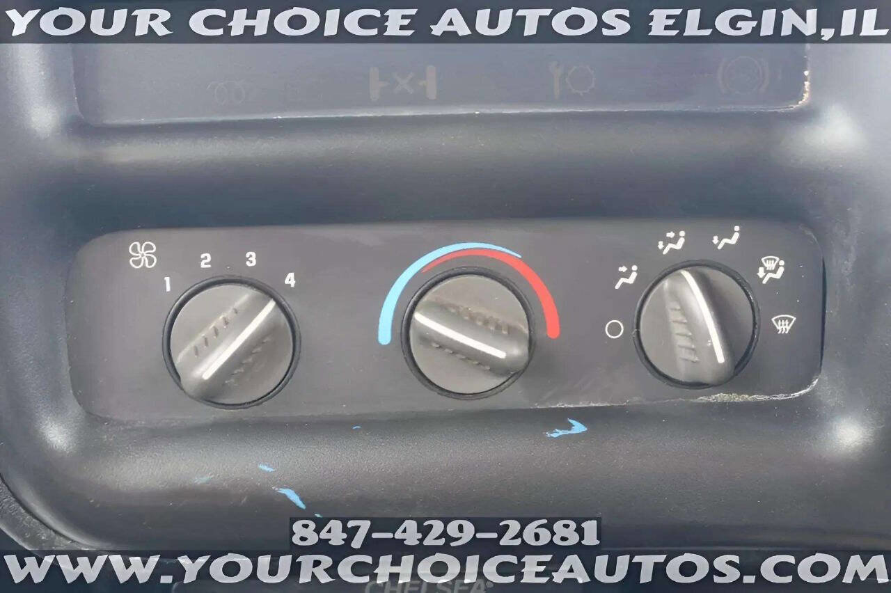 Used 2006 Chevrolet Kodiak C4500 2WD Regular Cab image 19
