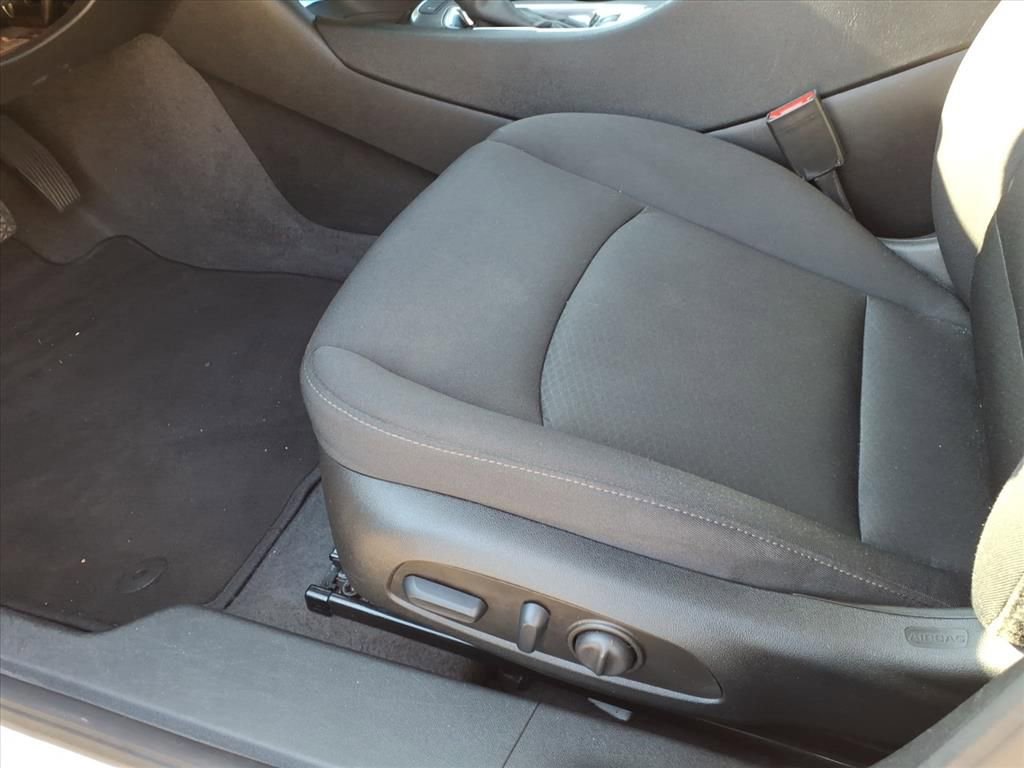 Used 2024 Chevrolet Malibu LT image 15