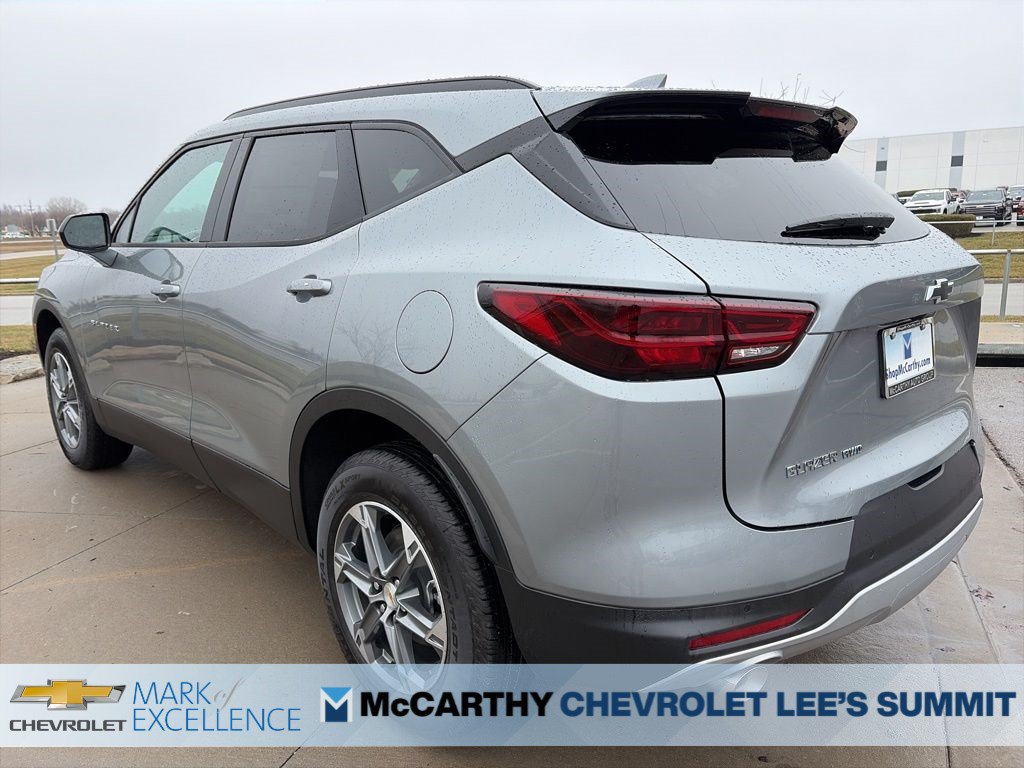 New 2026 Chevrolet Blazer LT w/ Convenience Package AWD/4WD image 6