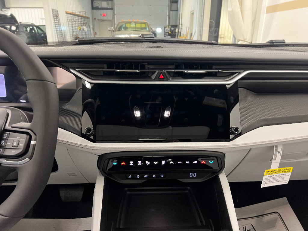 New 2026 Jeep Cherokee Overland image 9