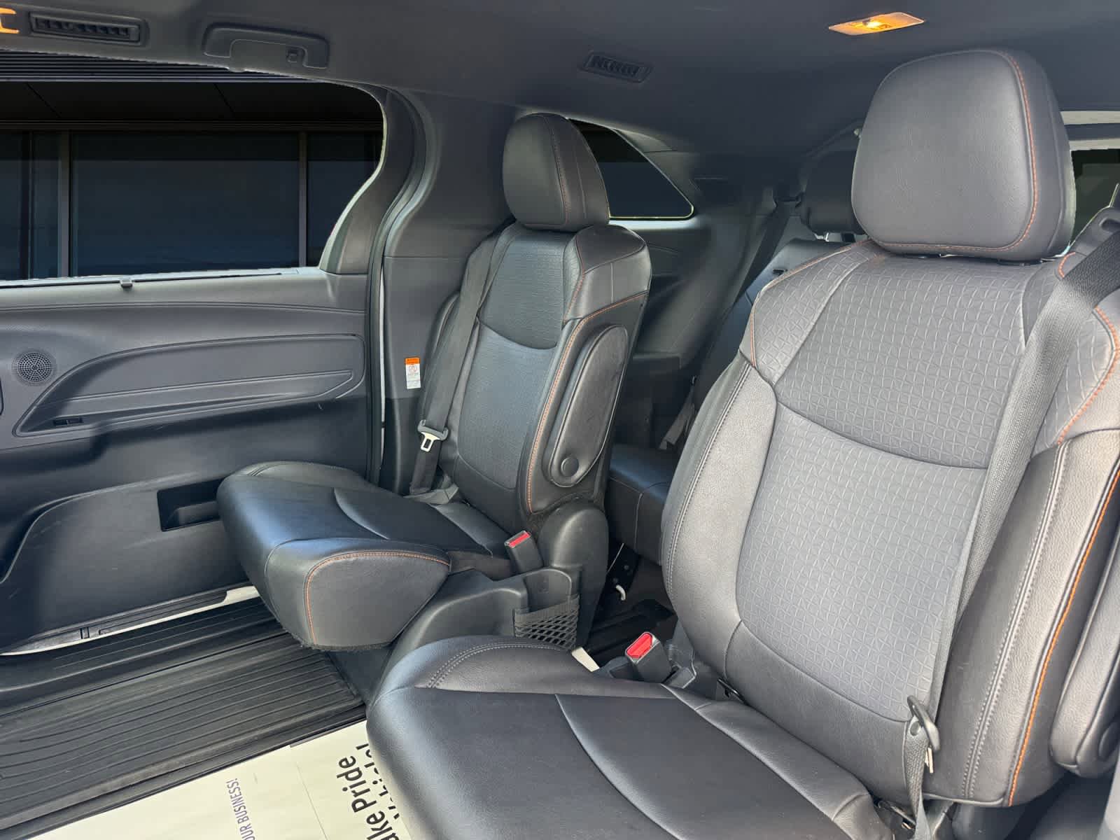 Used 2023 Toyota Sienna XSE w/ XSE Plus Package AWD/4WD image 16