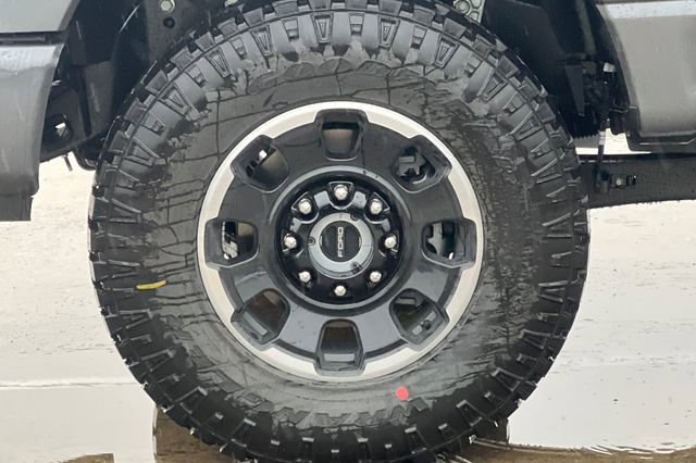New 2026 Ford F350 Platinum w/ Tremor Off-Road Package image 25