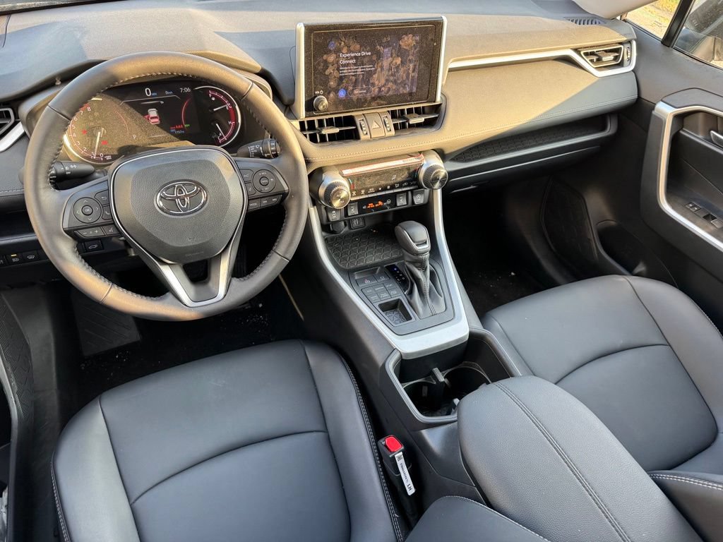 Used 2025 Toyota RAV4 XLE Premium w/ Weather Package AWD/4WD image 6