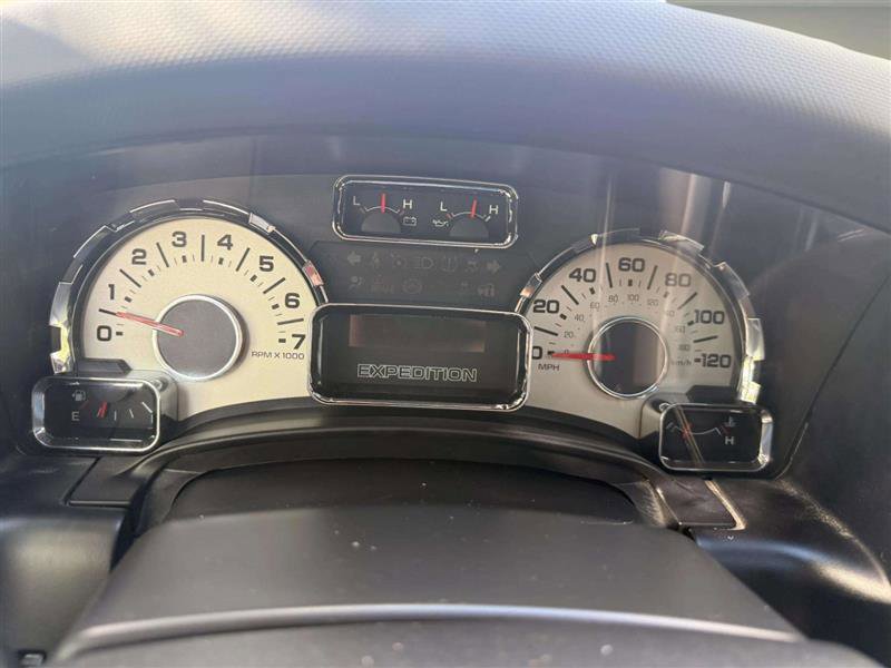 Used 2012 Ford Expedition EL Limited image 24