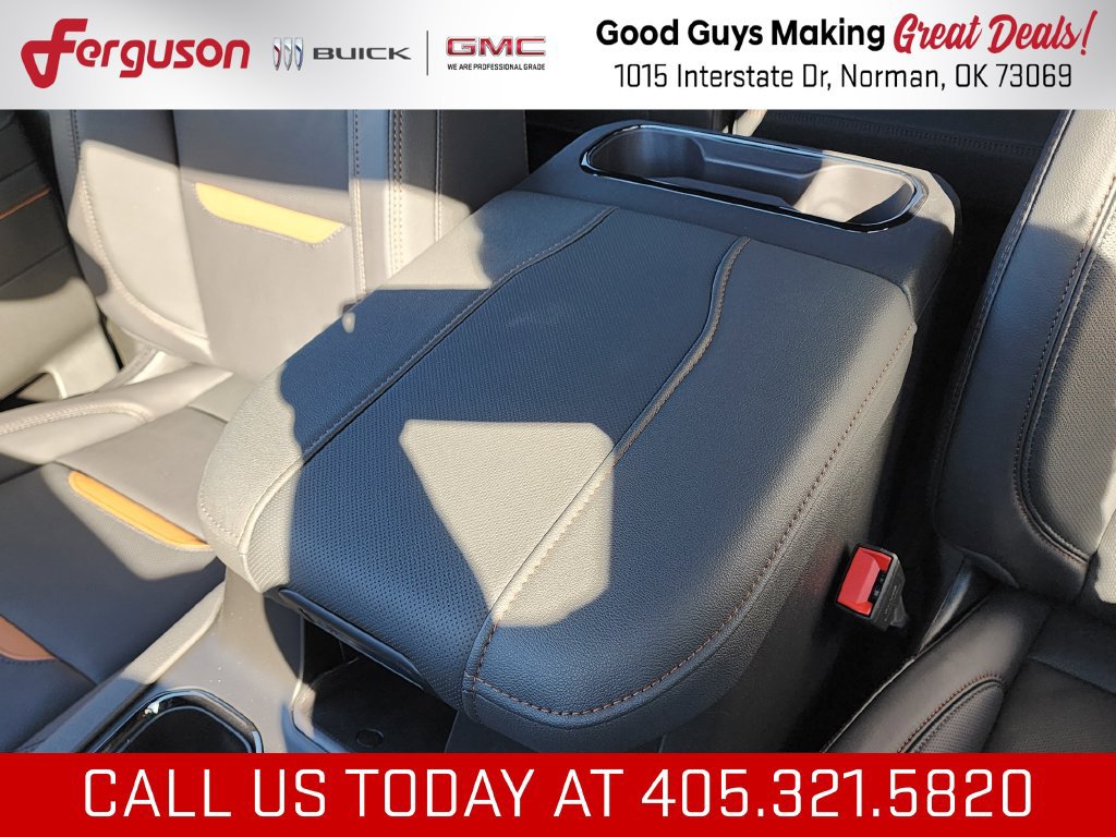 New 2026 GMC Sierra 1500 AT4 w/ AT4 Premium Package AWD/4WD image 31