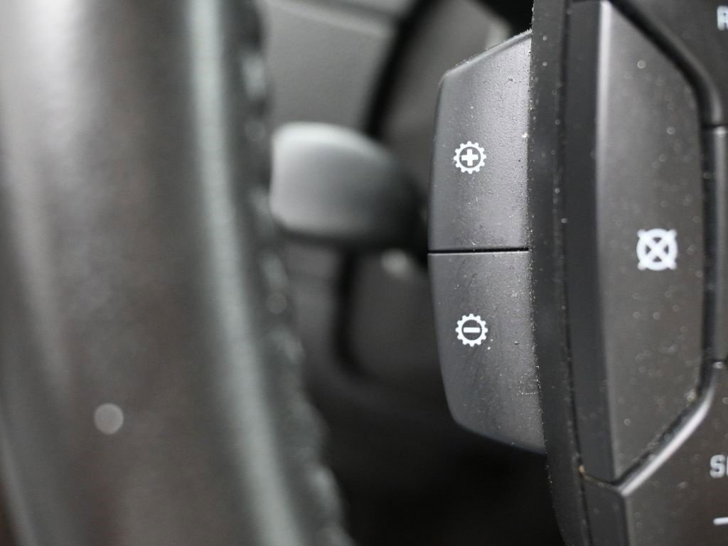 Used 2013 Chevrolet Impala LT w/ LT Sunroof Package image 17