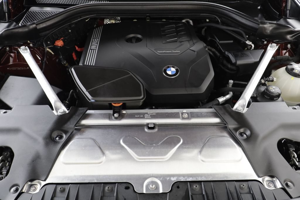 Certified 2025 BMW X4 xDrive30i AWD/4WD image 22
