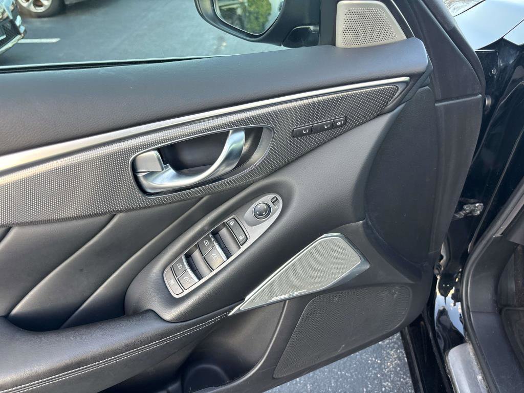 Used 2017 INFINITI Q50 Premium w/ 2.0T Premium Plus Package image 8