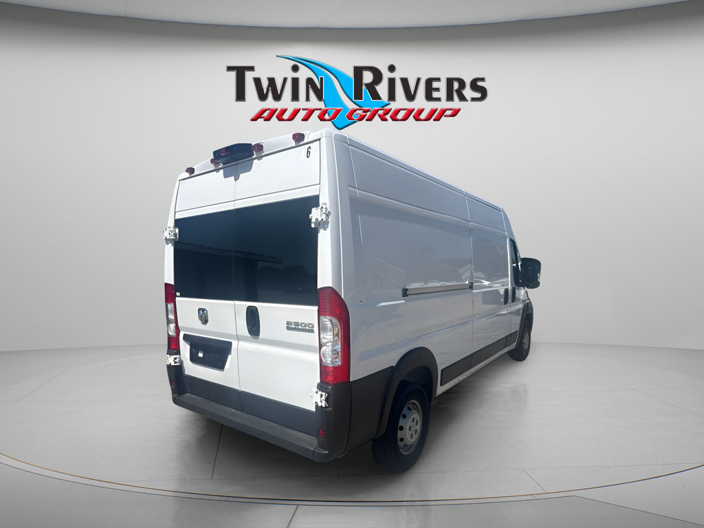 Used 2023 RAM ProMaster 2500 FWD image 3