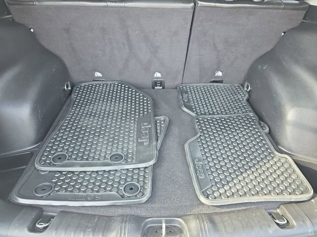 Used 2019 Jeep Compass Trailhawk image 32