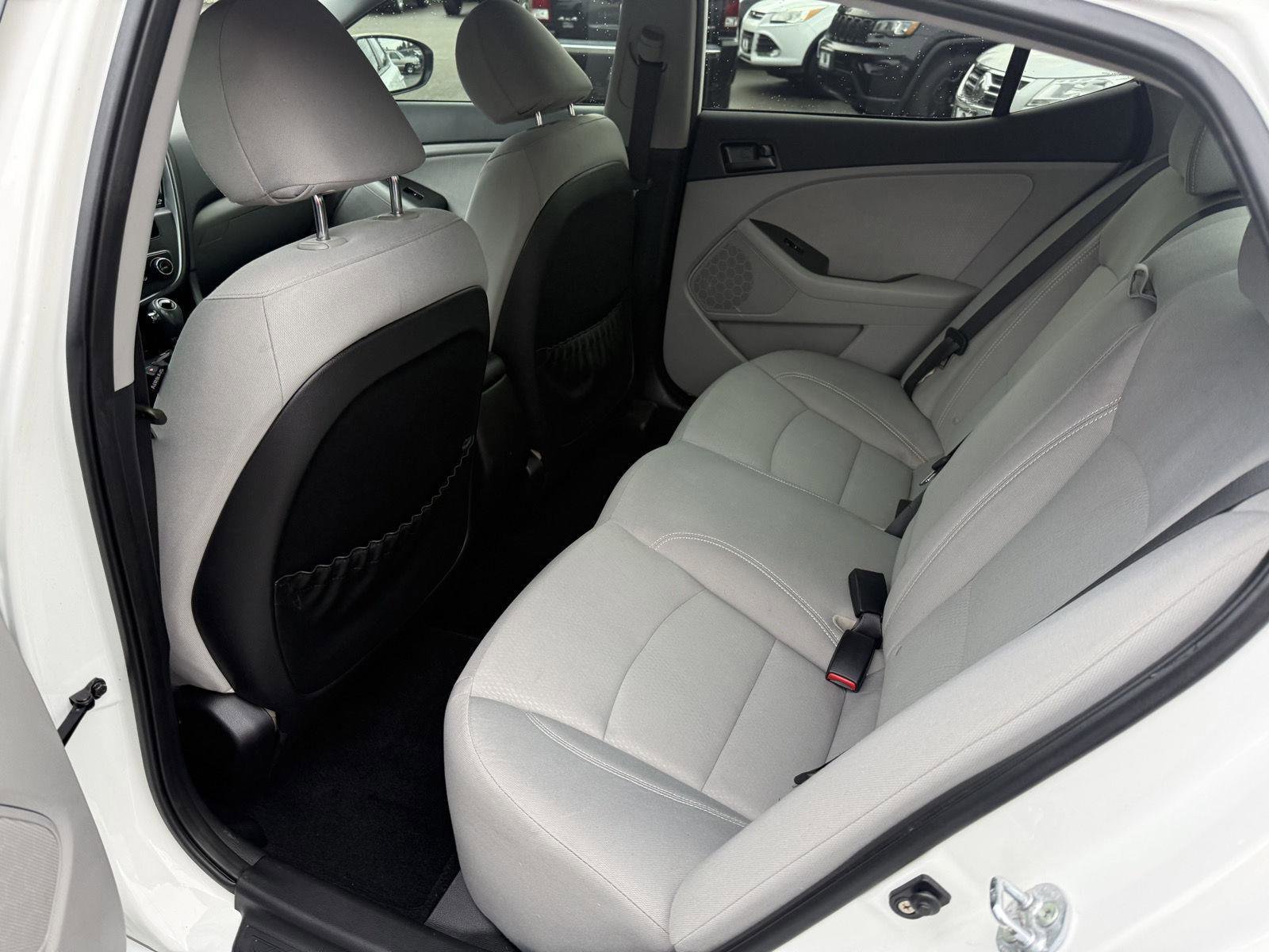 Used 2013 Kia Optima LX image 15