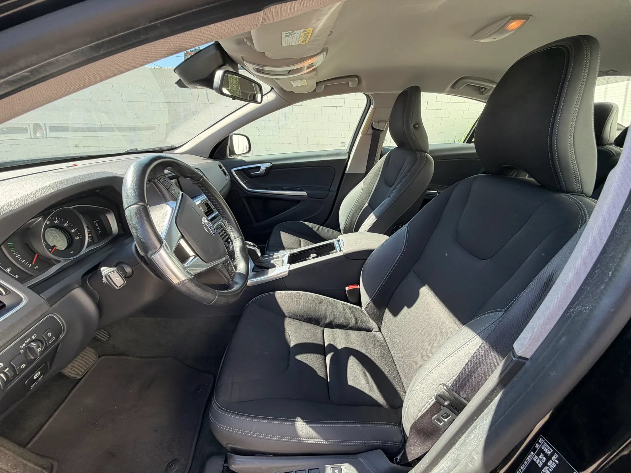 Used 2014 Volvo S60 T5 FWD image 21