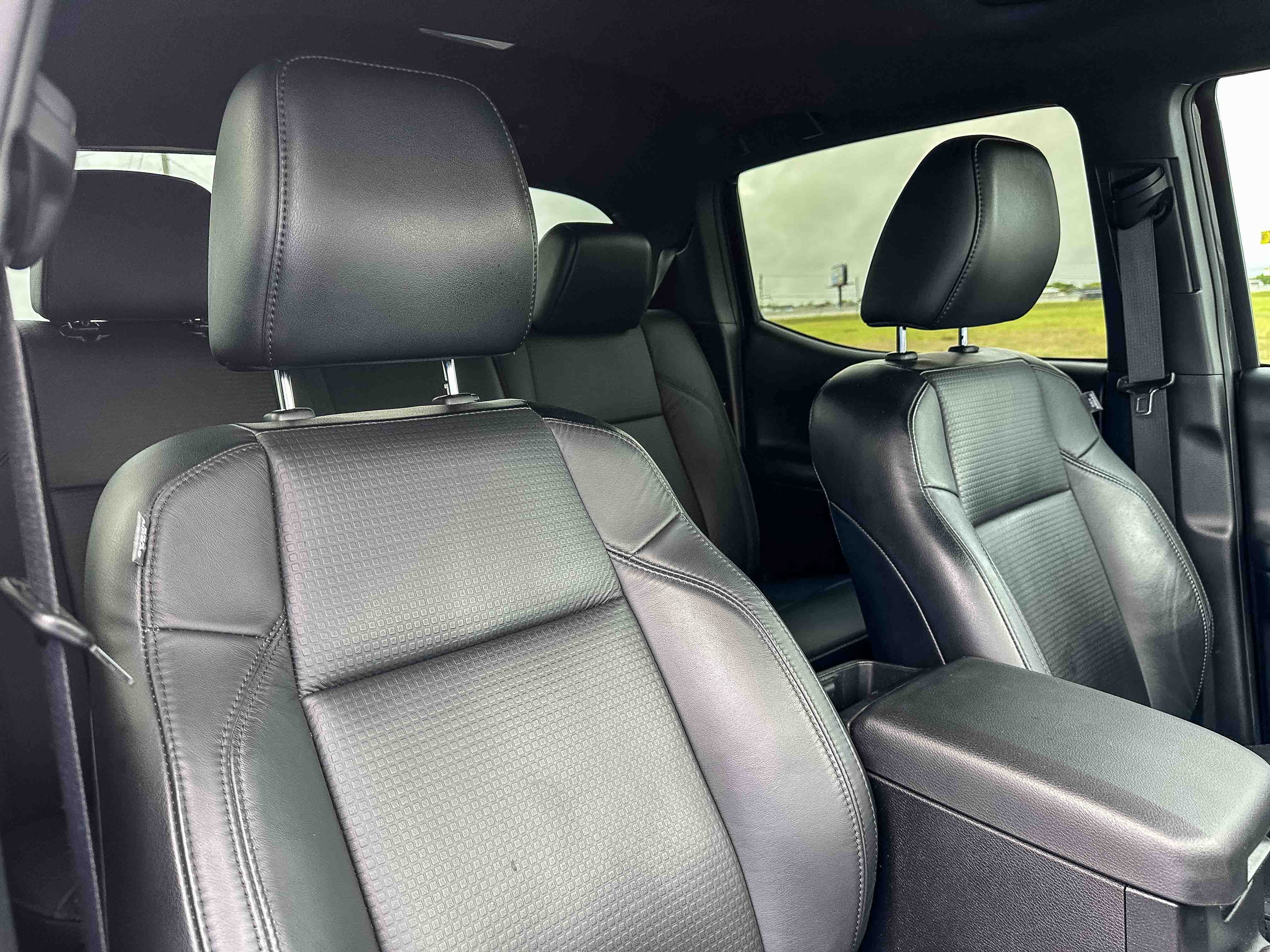 Used 2021 Toyota Tacoma Limited RWD image 25