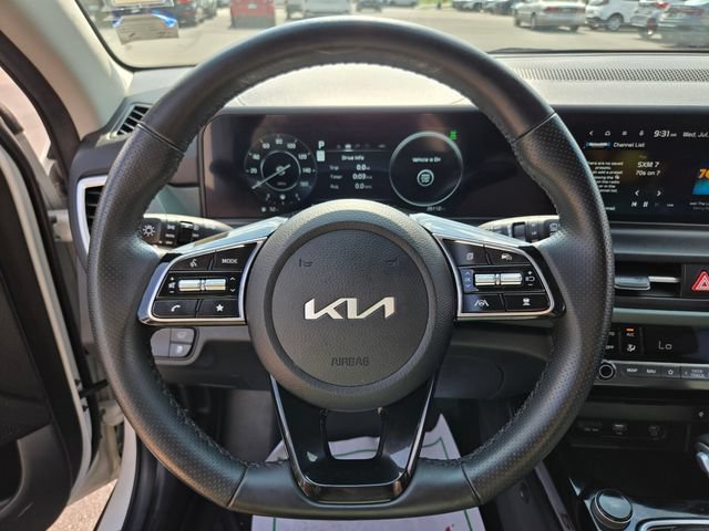 Used 2024 Kia Seltos SX w/ SX Sunroof Package AWD/4WD image 32
