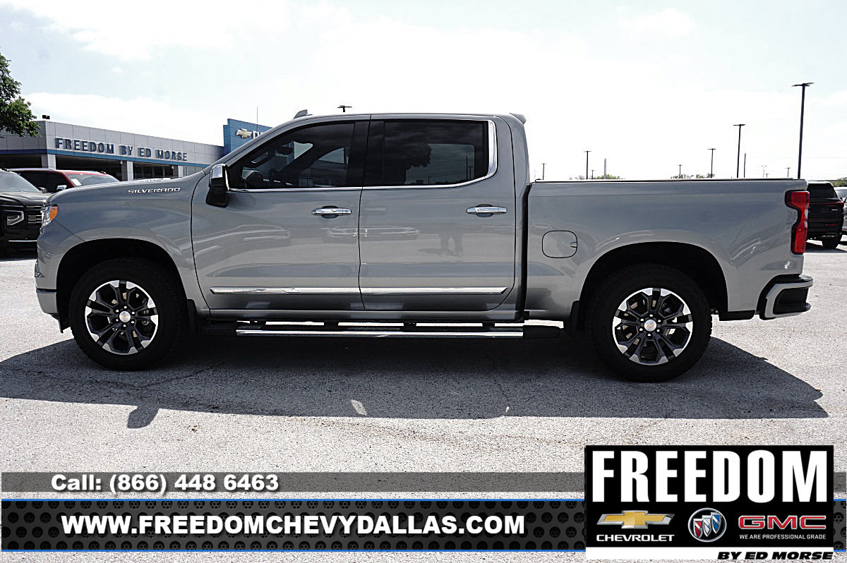 New 2025 Chevrolet Silverado 1500 High Country w/ Technology Package AWD/4WD image 4