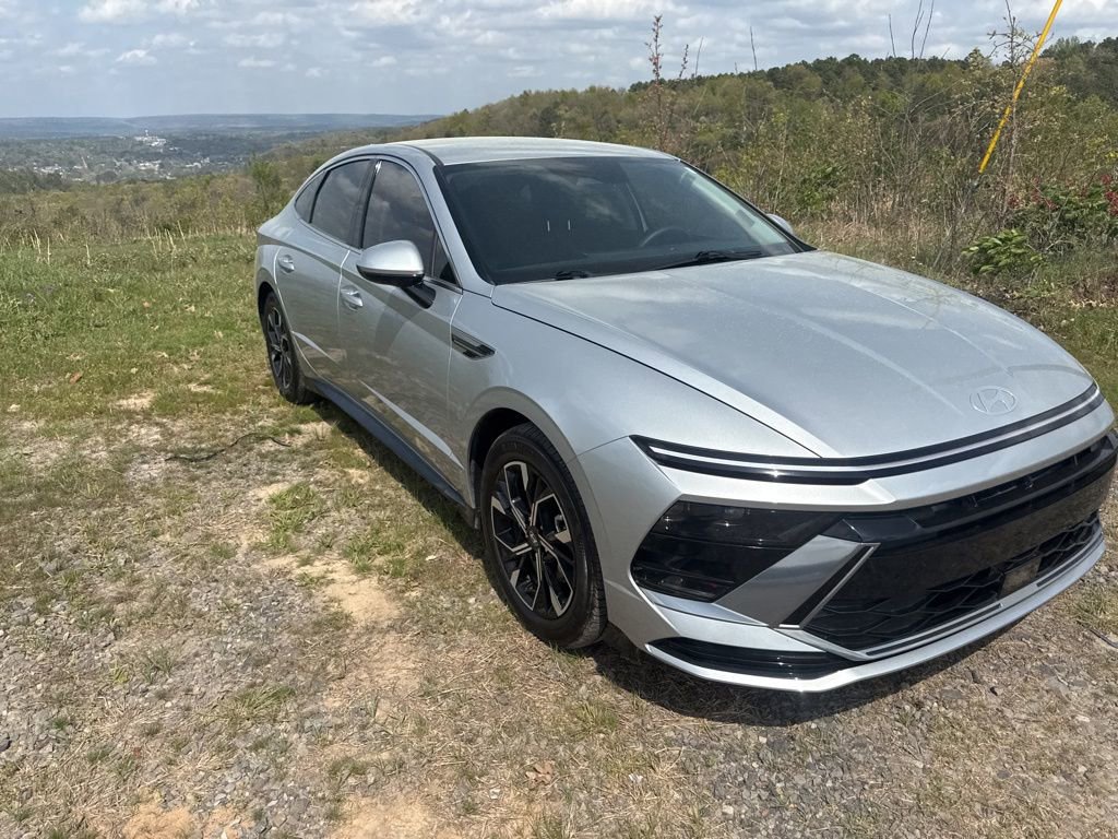 Used 2025 Hyundai Sonata SEL image 3