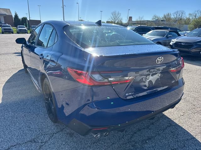 Used 2025 Toyota Camry SE FWD image 5