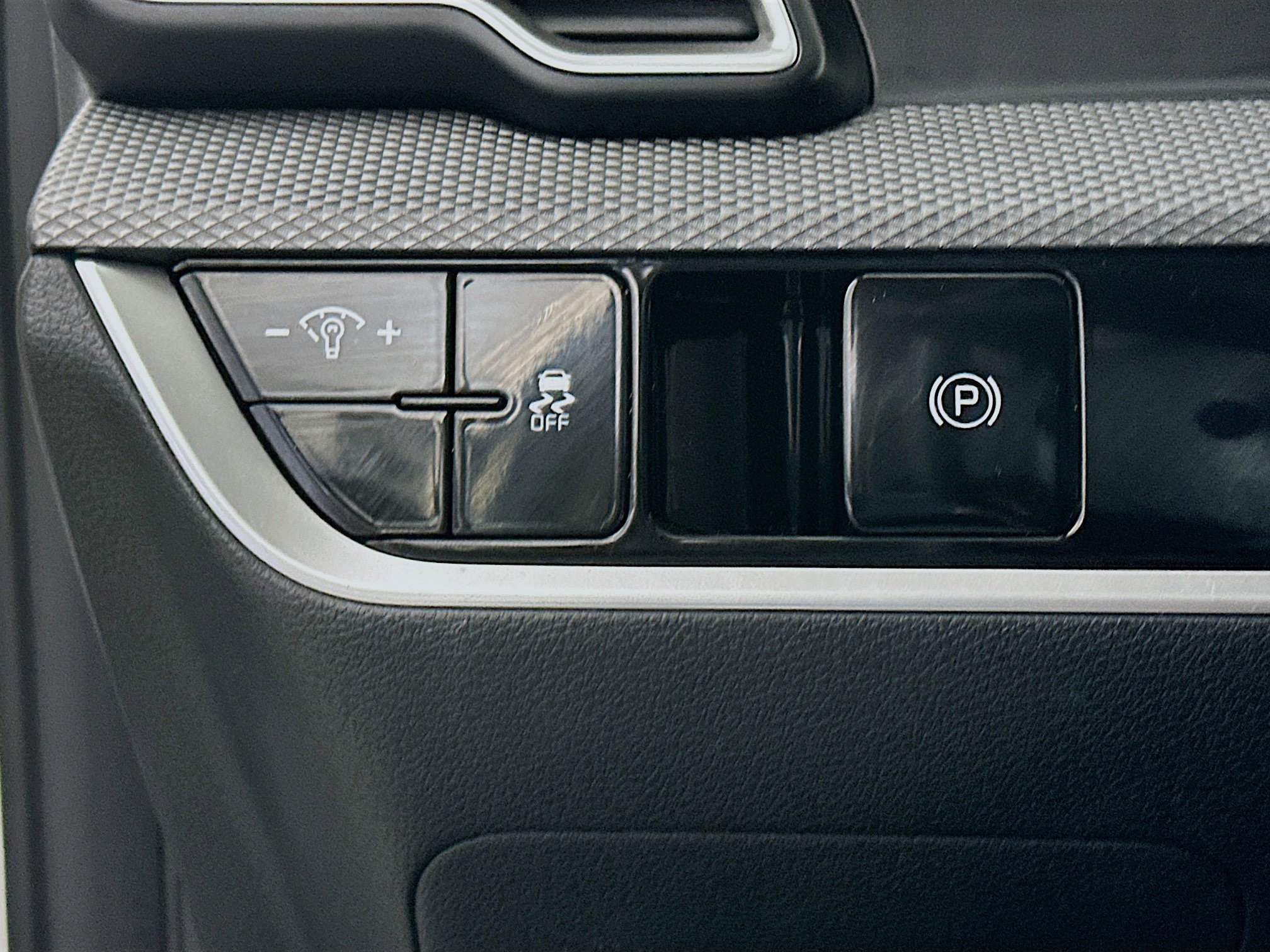 Used 2024 Kia Sportage LX image 16