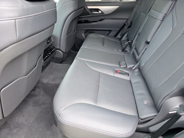 New 2026 Lexus LX 600 F Sport w/ Accessory Package (Z1) AWD/4WD image 19