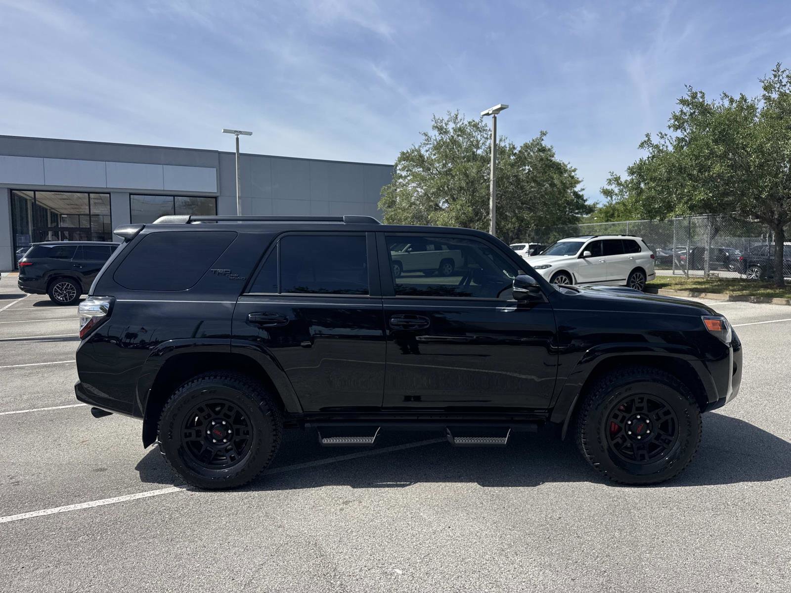Used 2023 Toyota 4Runner TRD Off-Road Premium w/ Moonroof Package AWD/4WD image 2