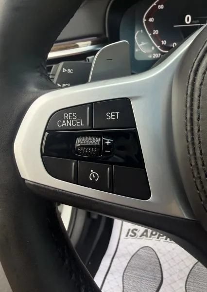 Used 2020 BMW 530i RWD image 28