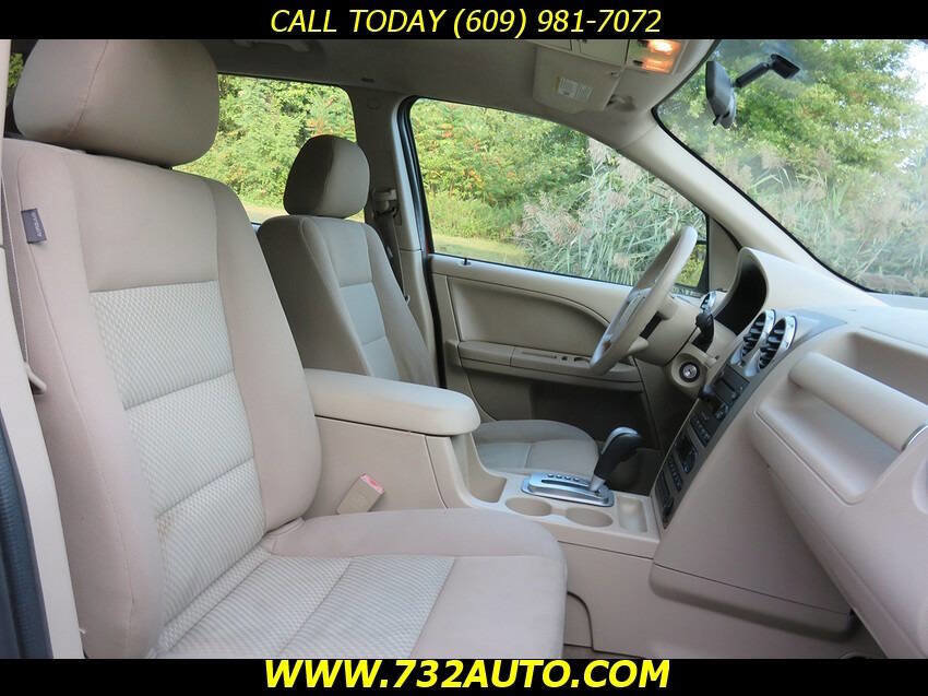 Used 2005 Ford Freestyle SE image 7