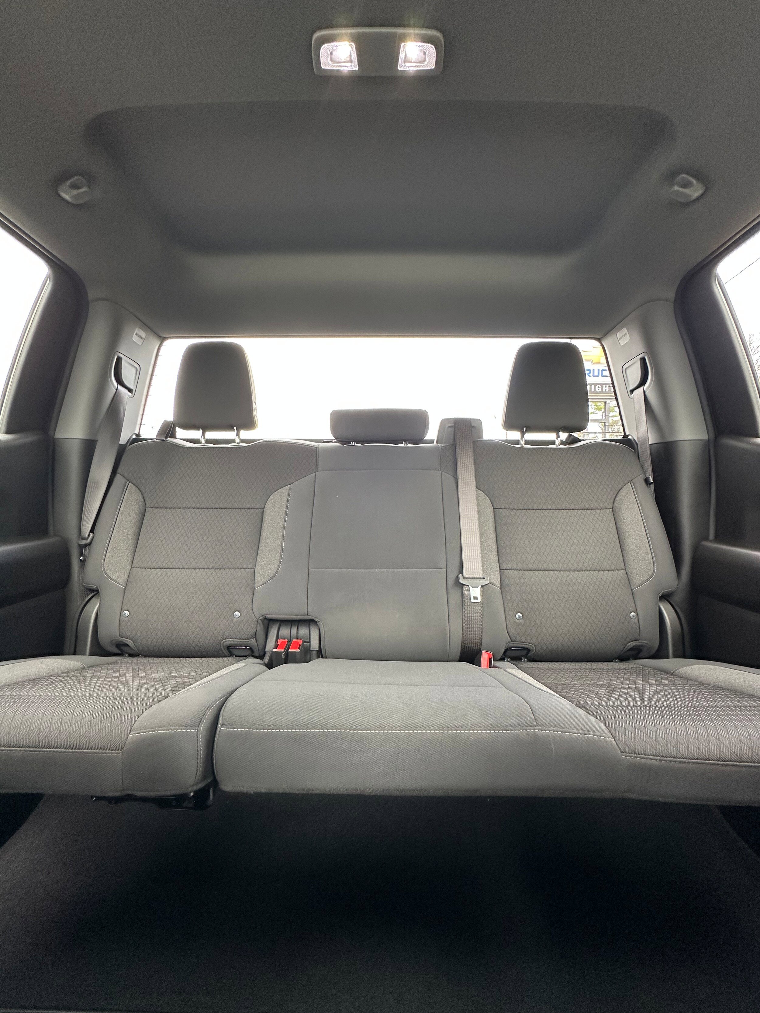 Used 2025 Chevrolet Silverado 1500 Custom Trail Boss w/ Turbomax Blackout Package image 25