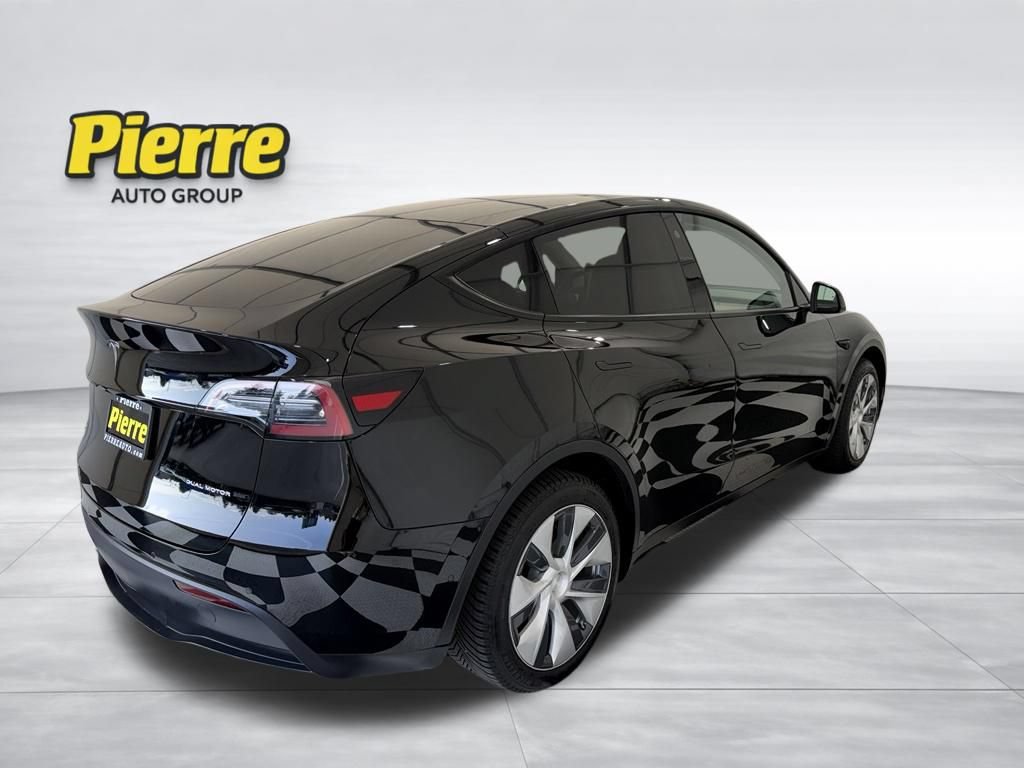 Used 2021 Tesla Model Y Long Range AWD/4WD image 6
