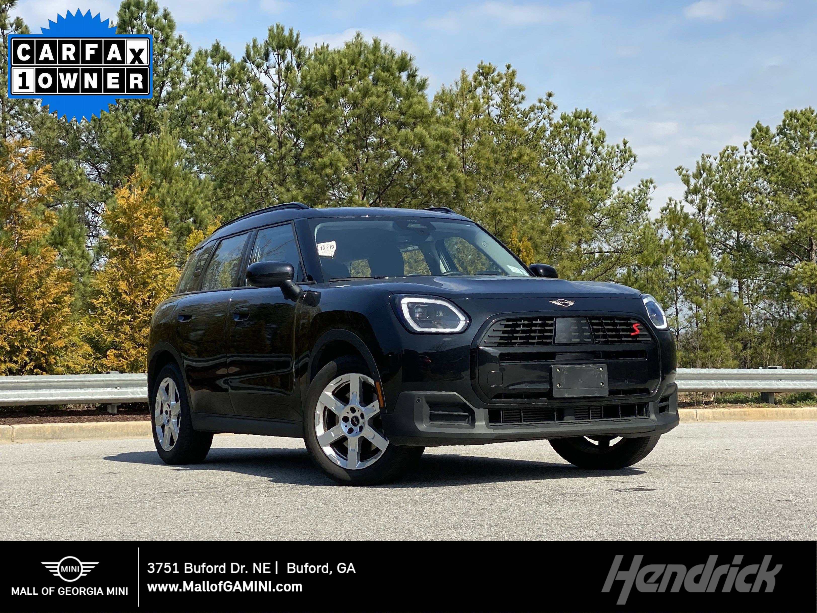 Used 2025 MINI Cooper Countryman S image 1