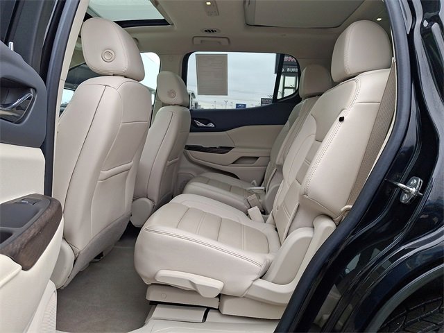 Used 2021 GMC Acadia Denali image 9