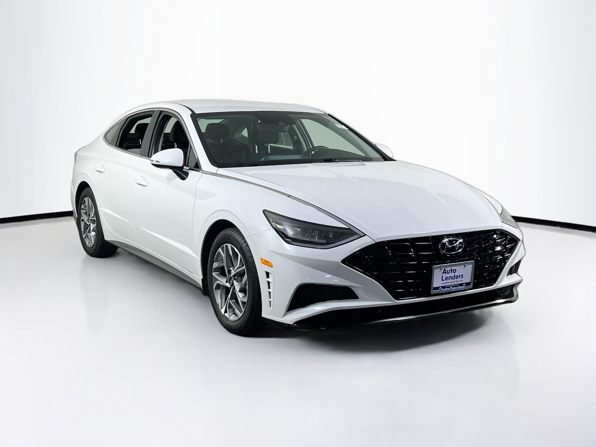 Used 2023 Hyundai Sonata SEL FWD image 3