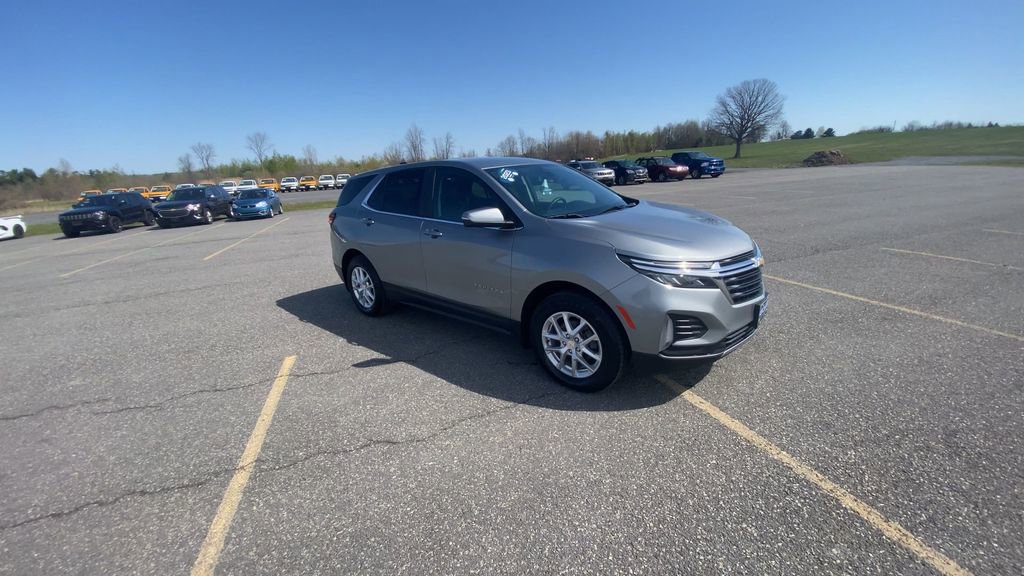 Certified 2023 Chevrolet Equinox LT AWD/4WD image 2