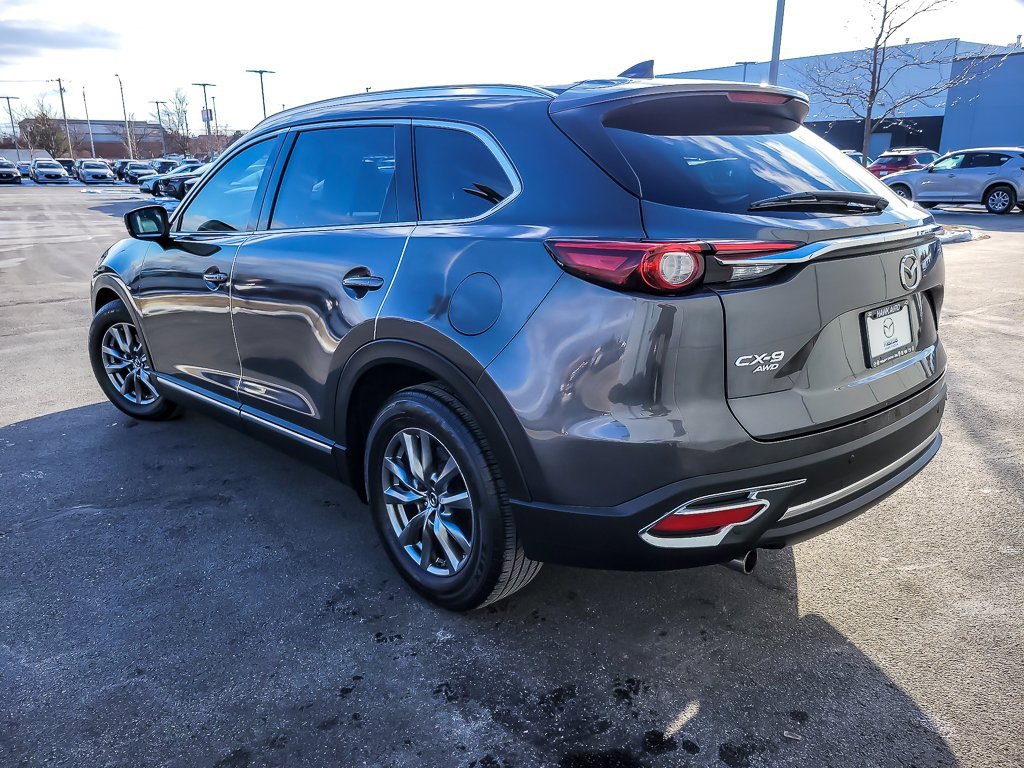 Used 2018 MAZDA CX-9 Touring w/ Touring Premium Package image 5
