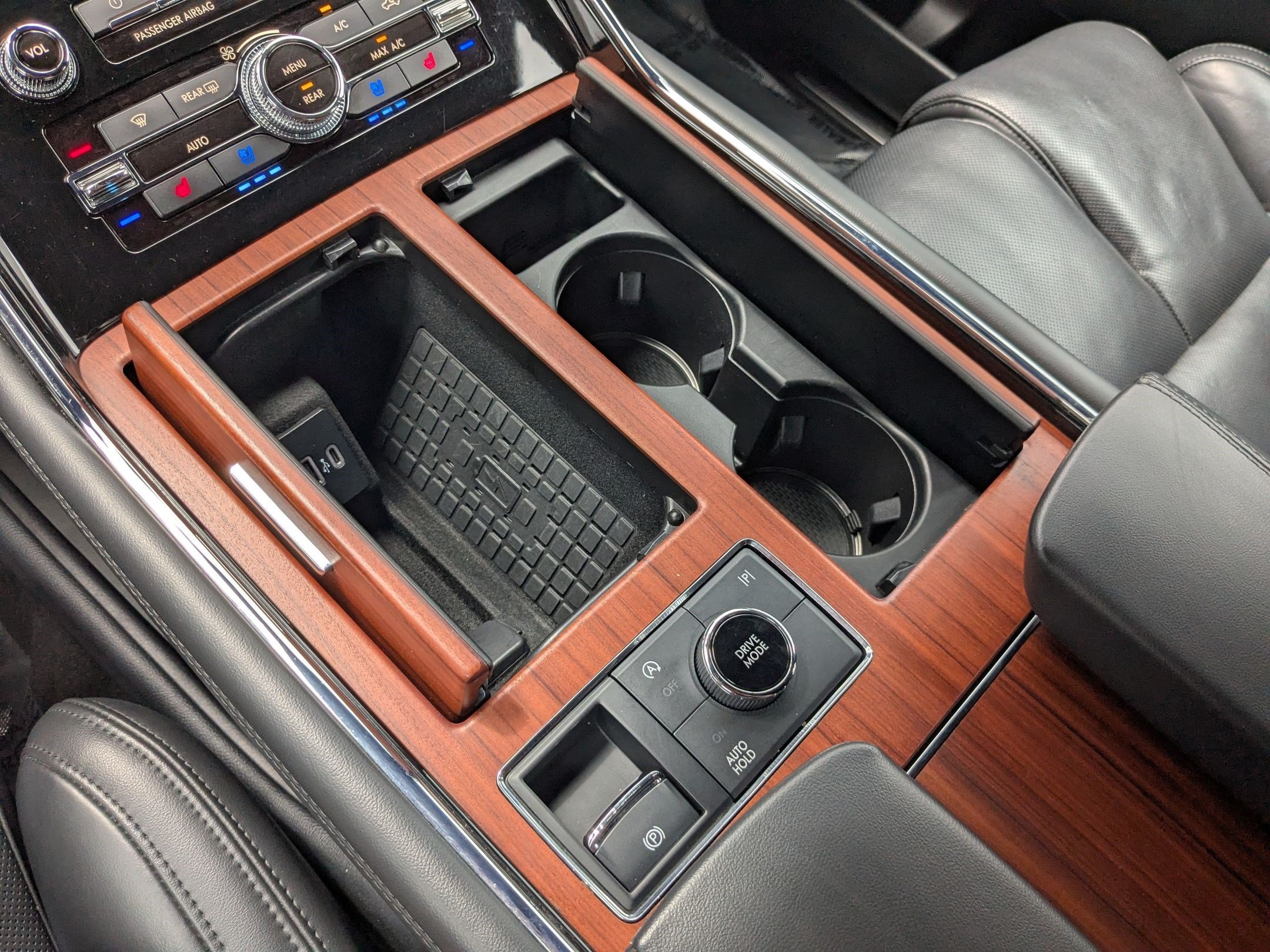 Used 2024 Lincoln Navigator Reserve AWD/4WD image 26